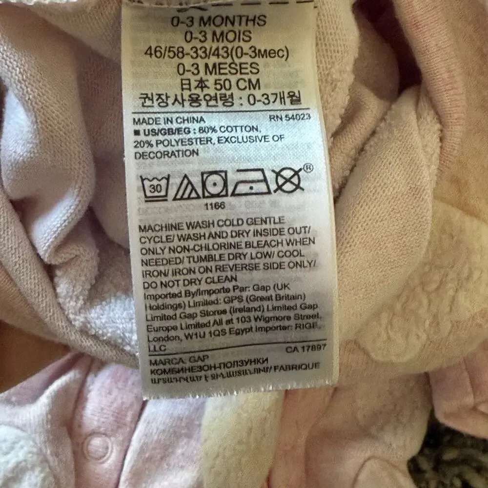 Baby Gap Pink White Heart Print Footie Sleeper Outfit Girl 0-3 Months Textured